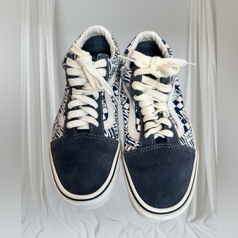 VANS  Off The Wall Old Skool Blue & White Suede Lace Up Skate Shoes Women Size 8